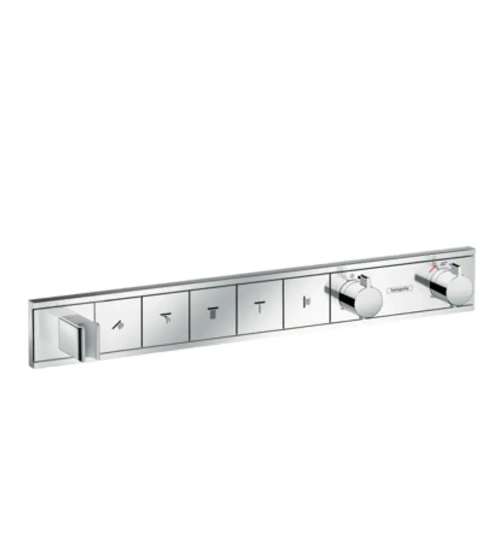 Thermostatsteuerung von Hansgrohe mit Bedienelementen für mehrere Verbraucher und einem integrierten Brausehalter in einem schlichten, verchromten Design.
